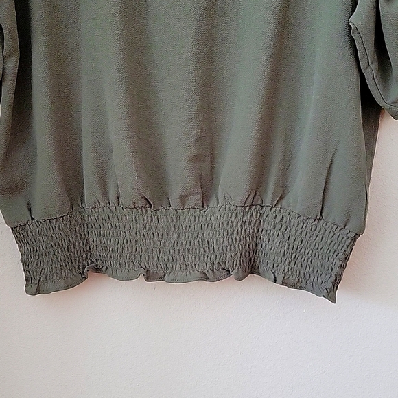 Michael Kors Army Green Blouse, Large, NWT - Picture 4 of 10